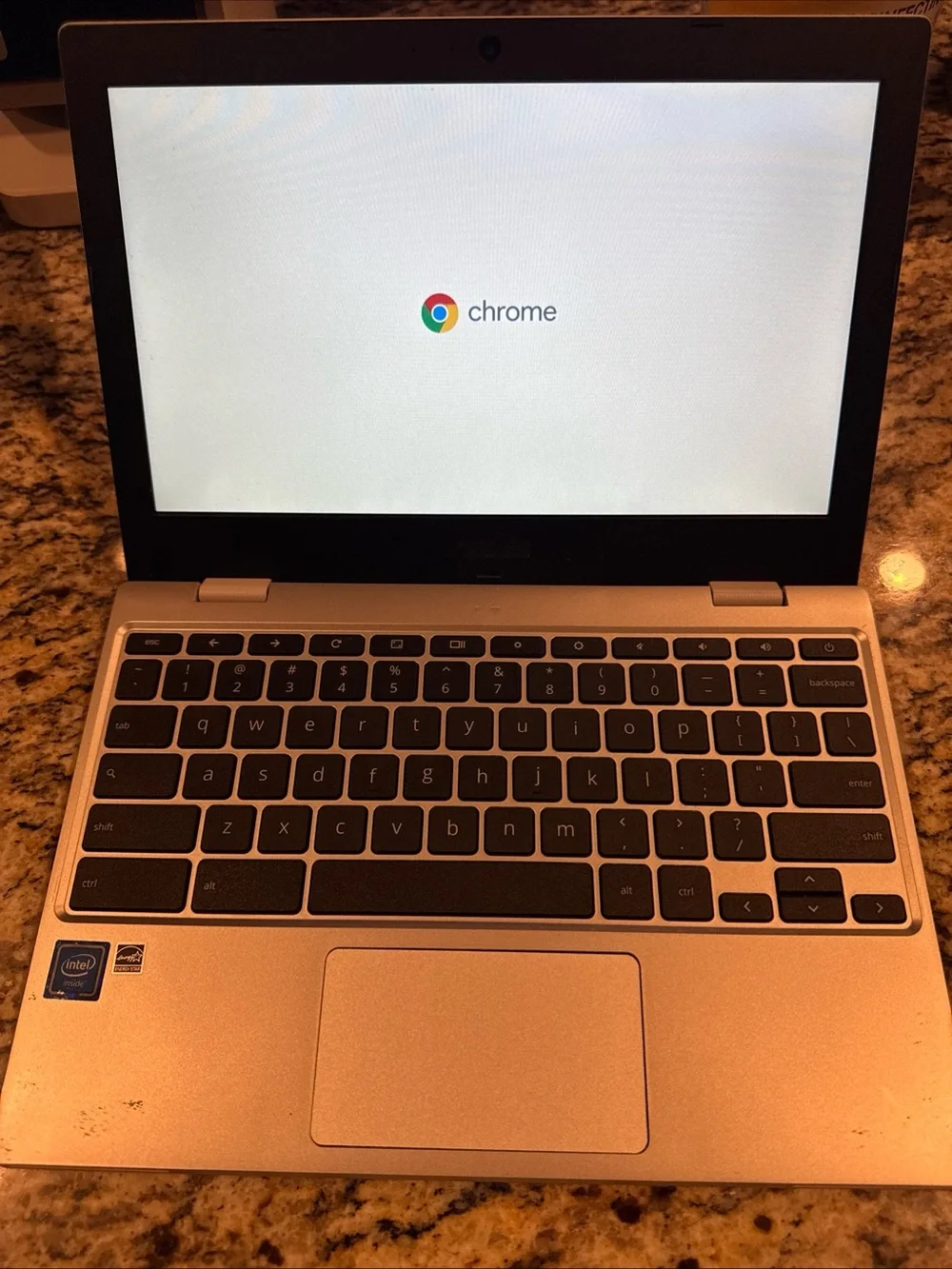 ASUS Chromebook Laptop - Silver